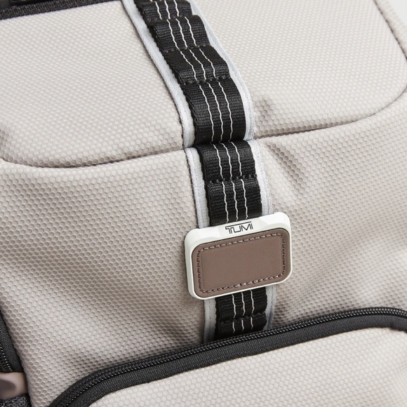 Tumi Alpha Bravo Reserve unisex Backpack Chalk - Picture 5 of 9